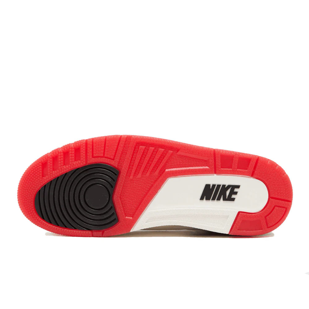 Air Jordan 3 Retro - Image 3