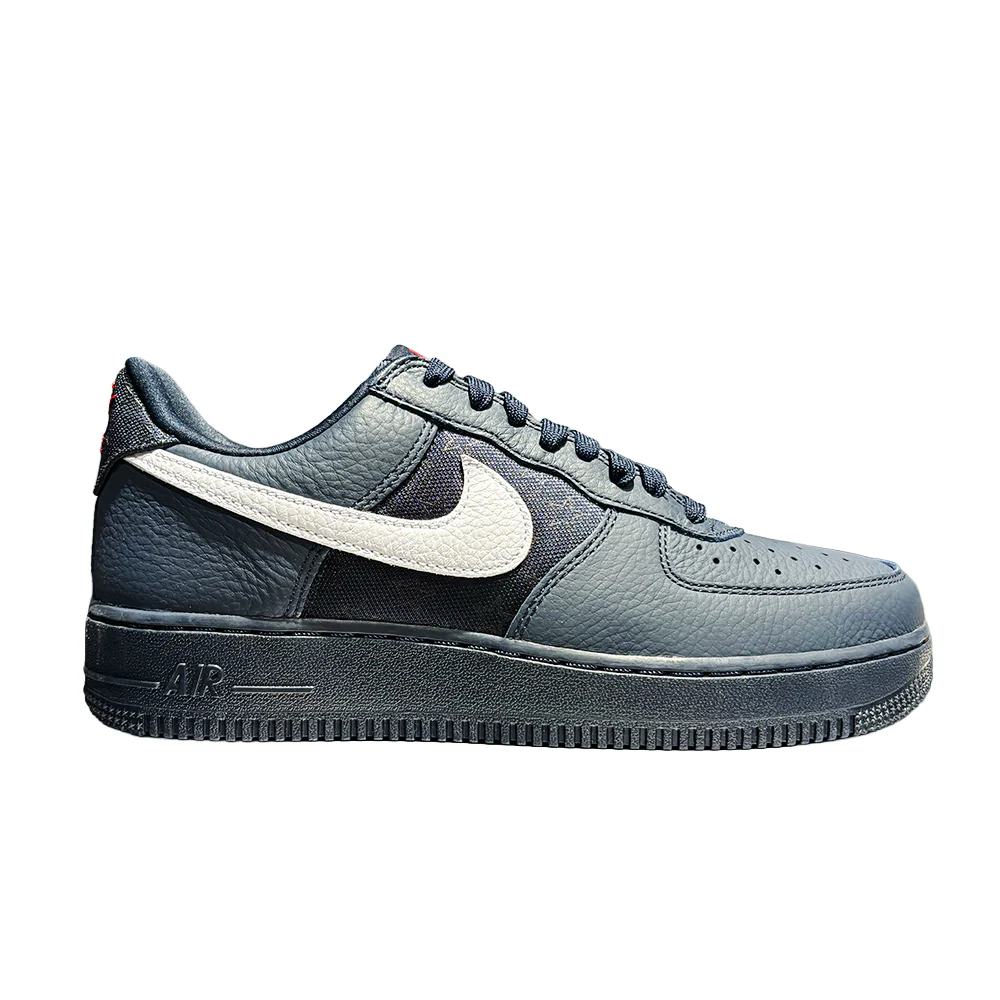 Nike Air Force 1 QS