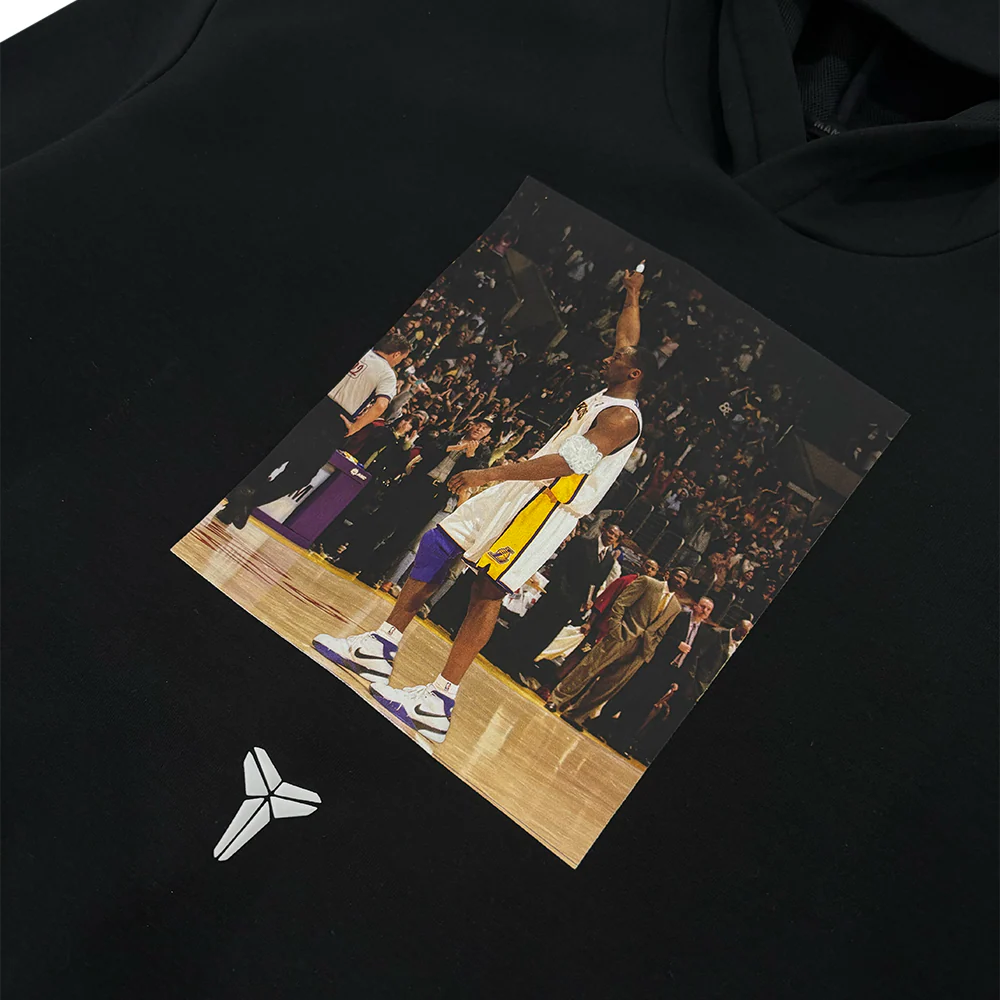 Nike Kobe Dri-FIT PICTURE 81 Points Pullover Basketball Hoodie - Image 2