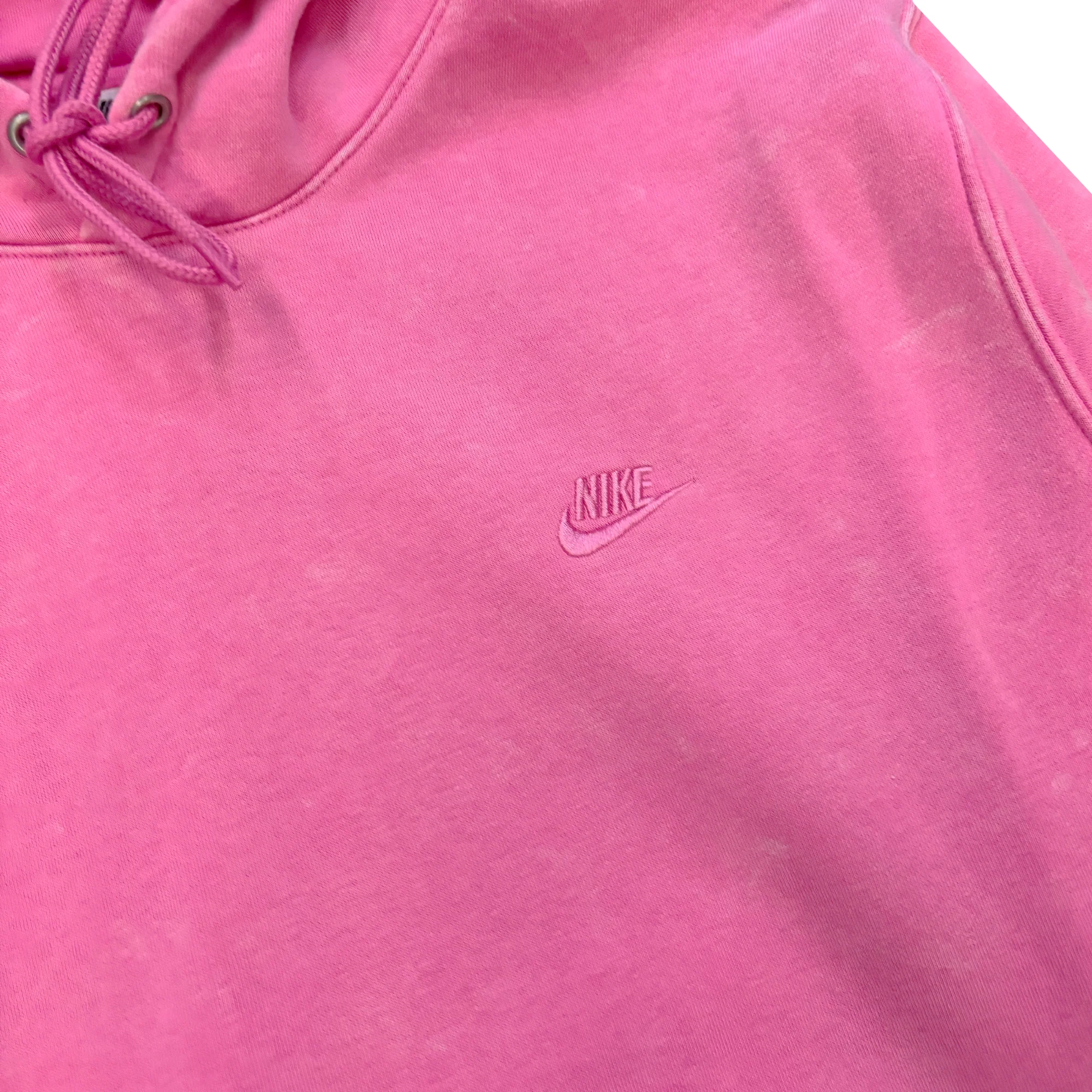Nike Sportswear Club Men's Washed Fleece Hoodie - Image 2