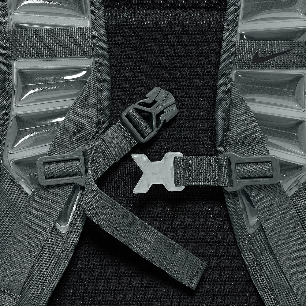 Nike Varsity Elite Backpack (32L) HM9965-068 - Image 3
