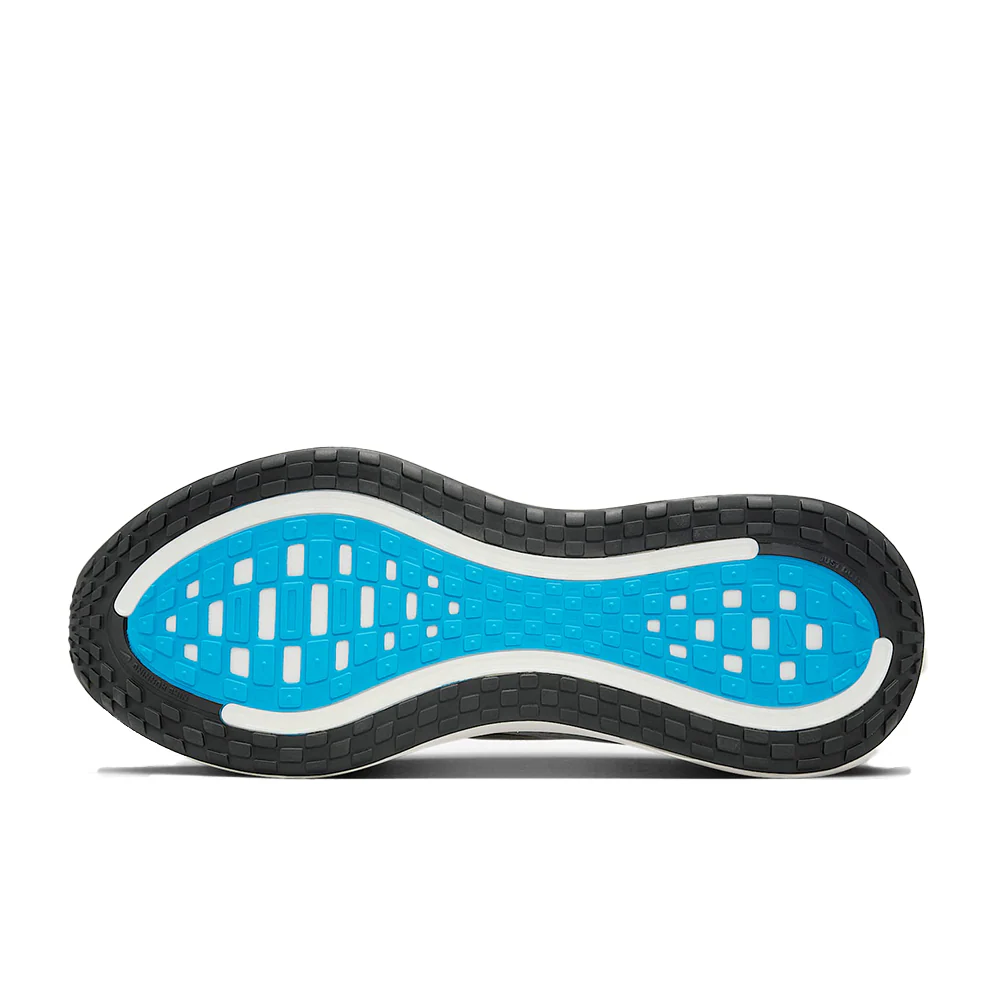 Nike Vomero Plus - Image 3