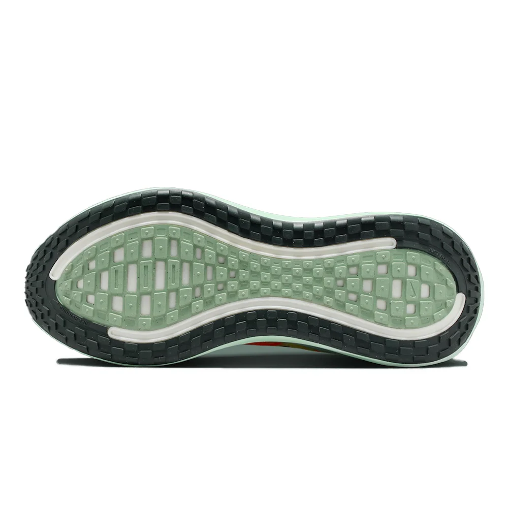 Nike Vomero Plus - Image 3