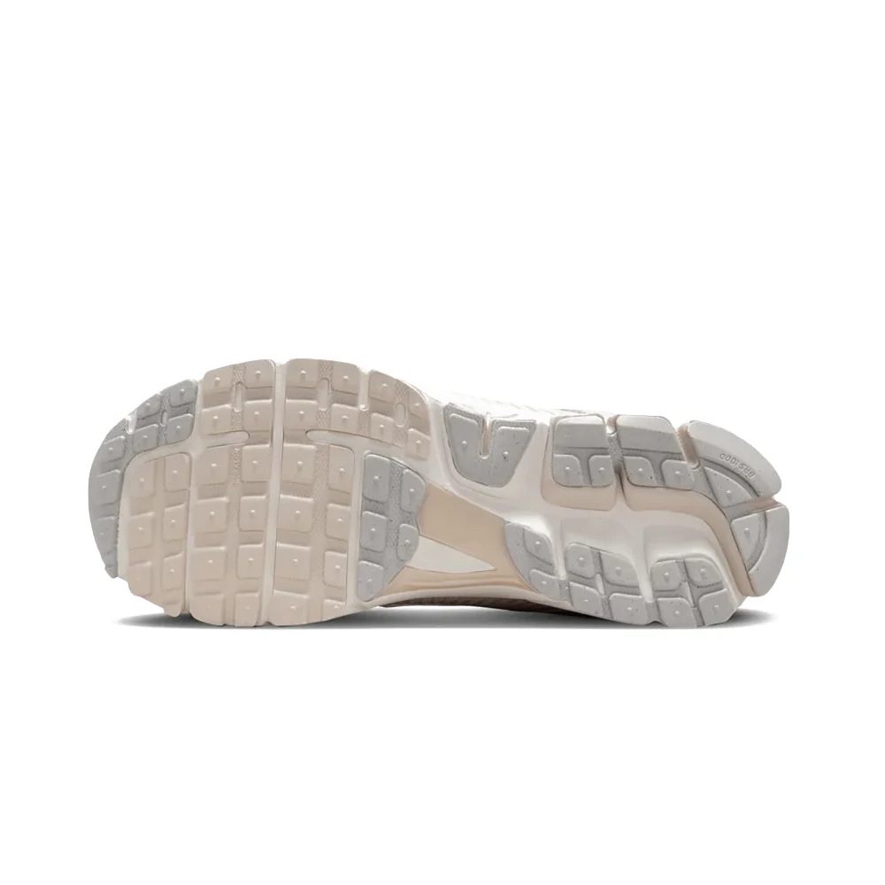 Nike Zoom Vomero 5 - Image 5