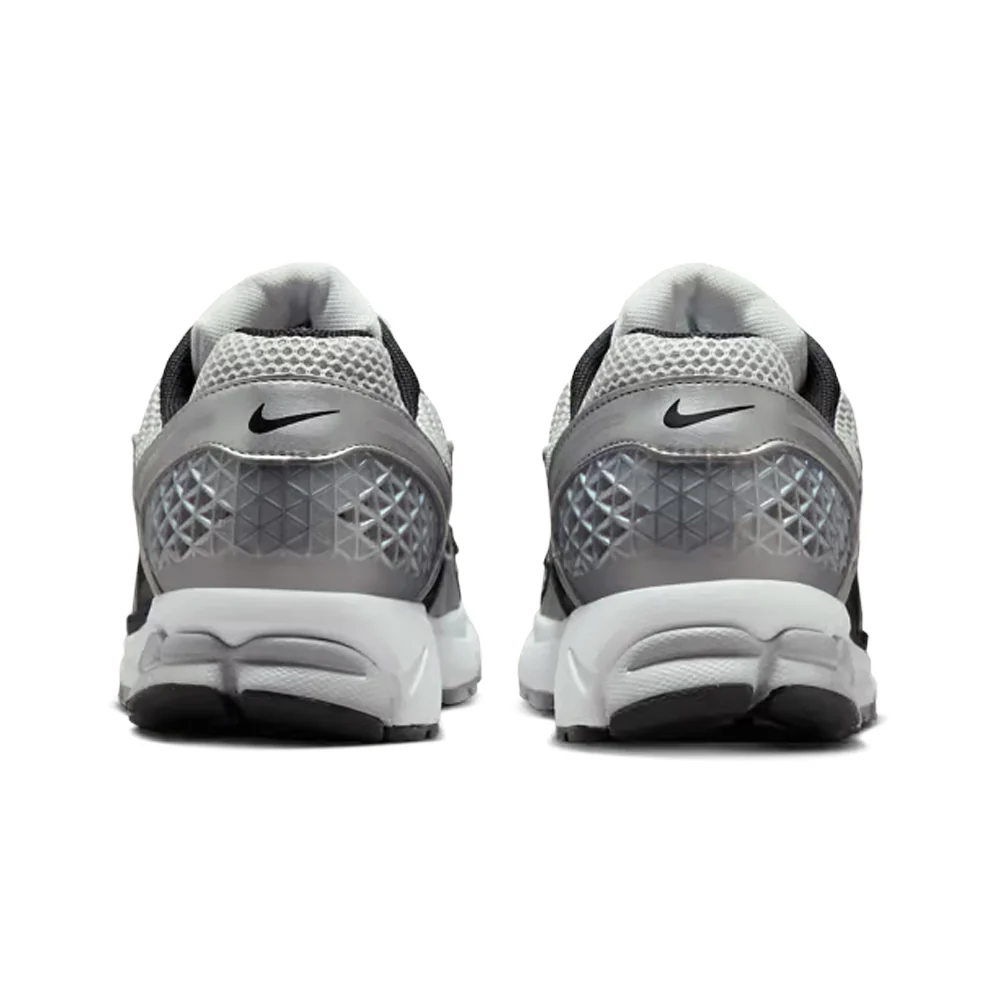 Nike Zoom Vomero 5 - Image 4