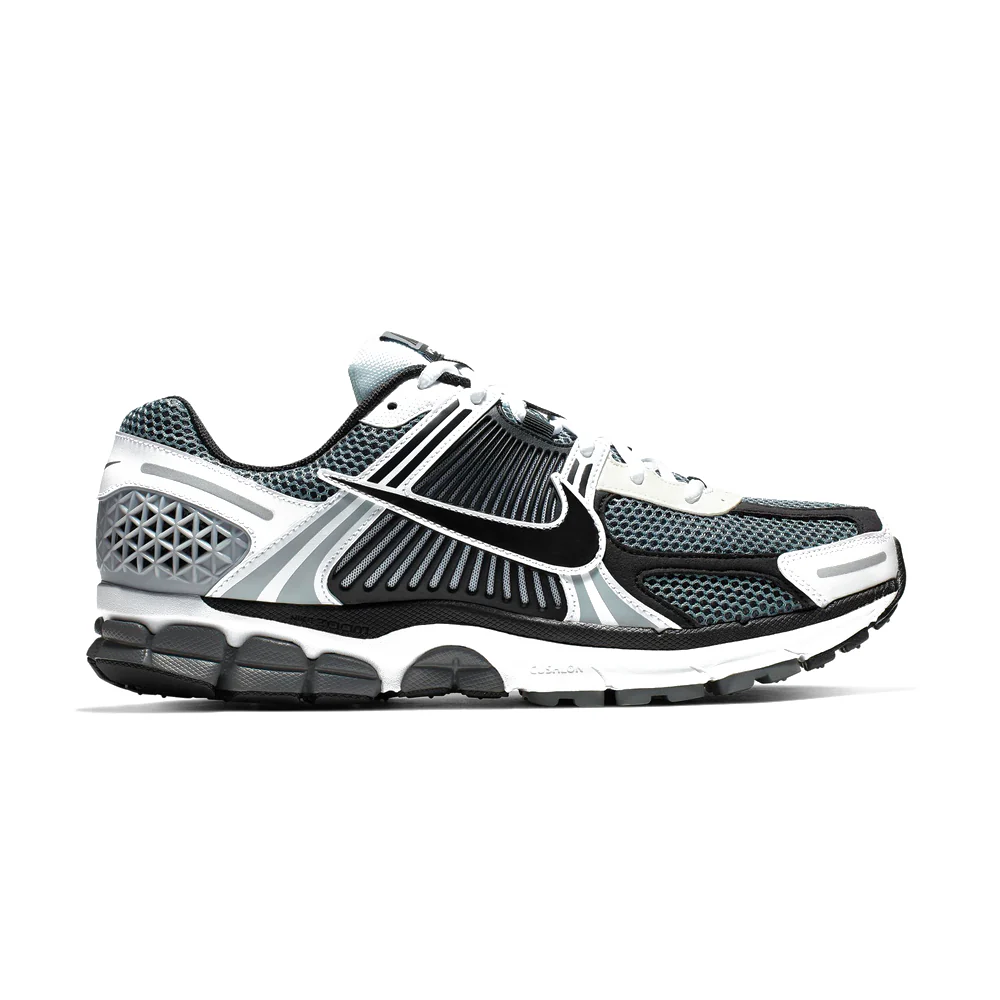Nike Zoom Vomero 5  SE SP