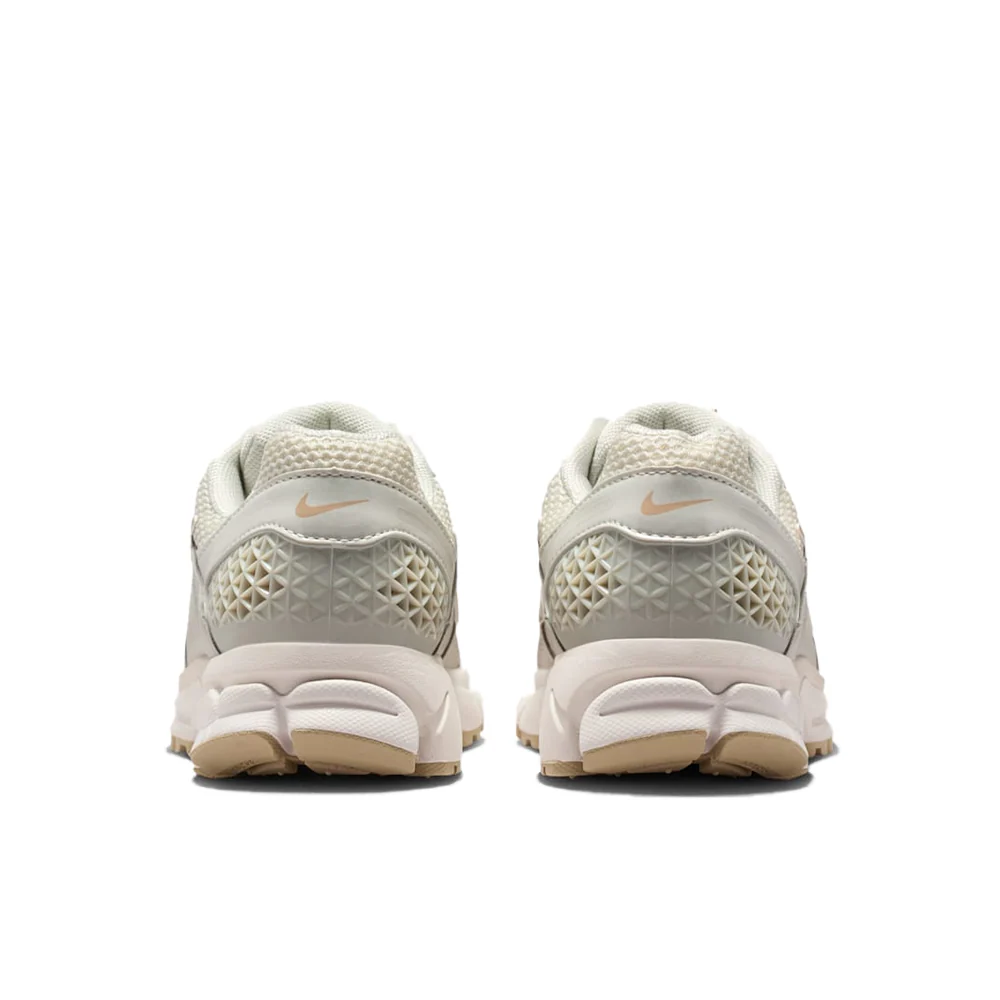 Nike Zoom Vomero 5 (W) - Image 4