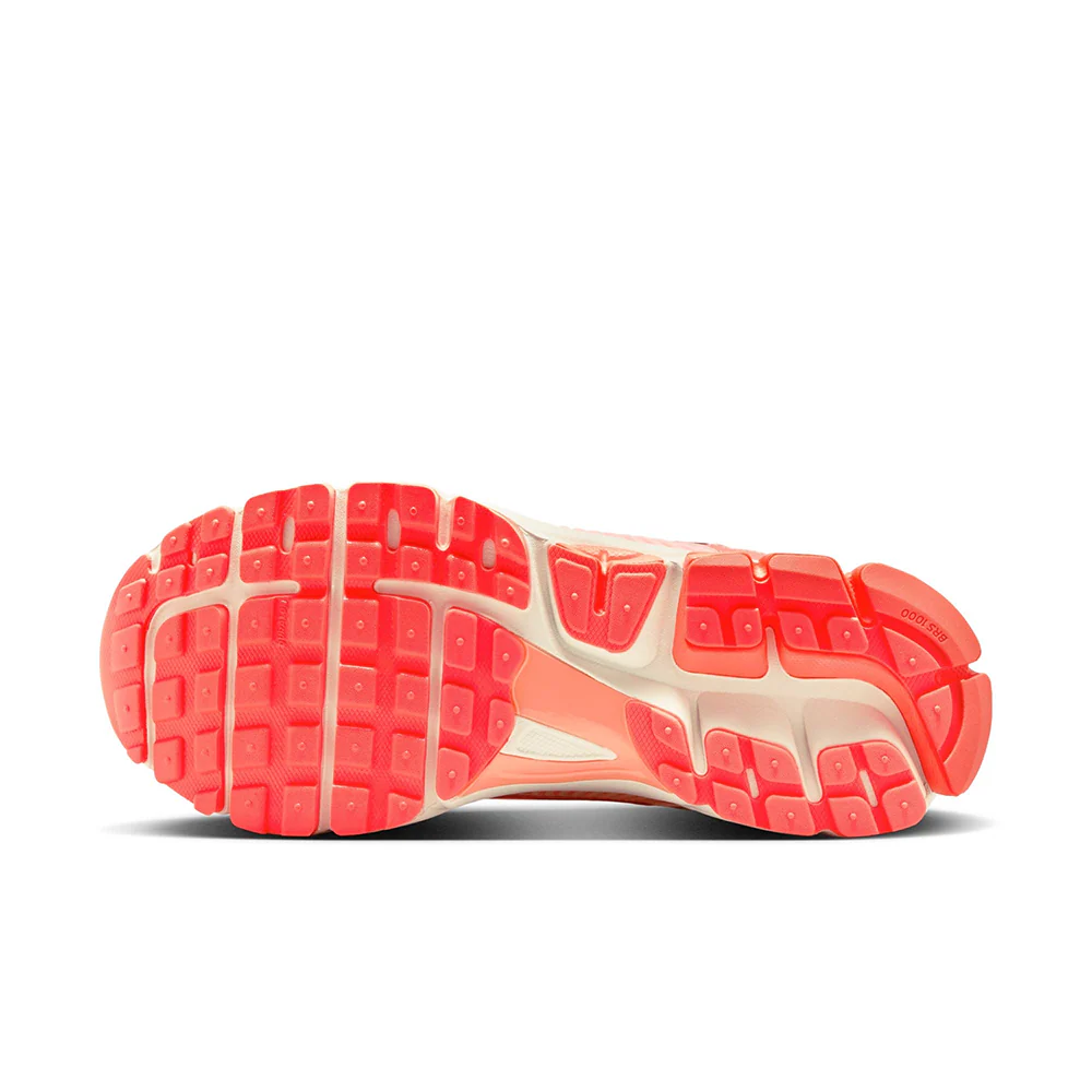 Nike Zoom Vomero 5 (W) - Image 3