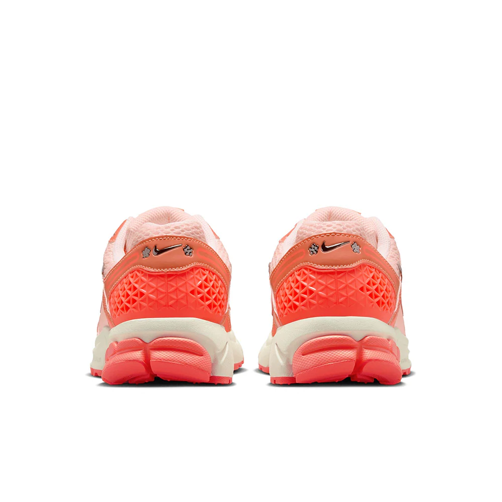 Nike Zoom Vomero 5 (W) - Image 4